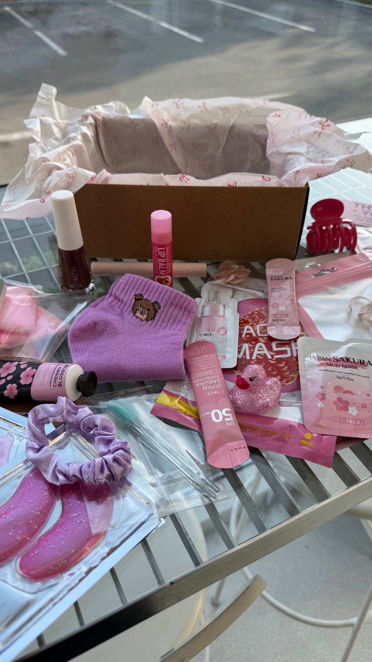 Treat Yourself - Medium🌸العناية الوسط