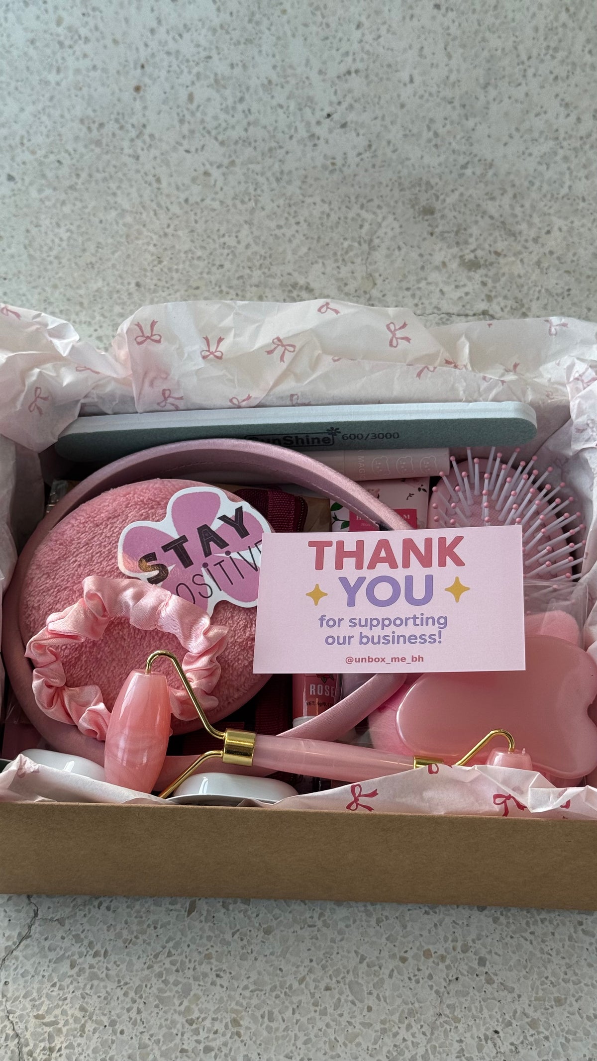 Treat Yourself - Large🌸العناية الكبير